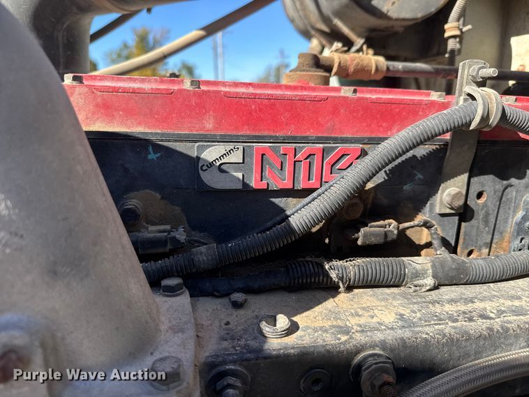 image for item EM8459 1996 International  9300  dump truck