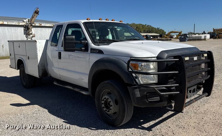 image for item EM8461 2013 Ford F450 Super Duty XL  SuperCab utility / service truck