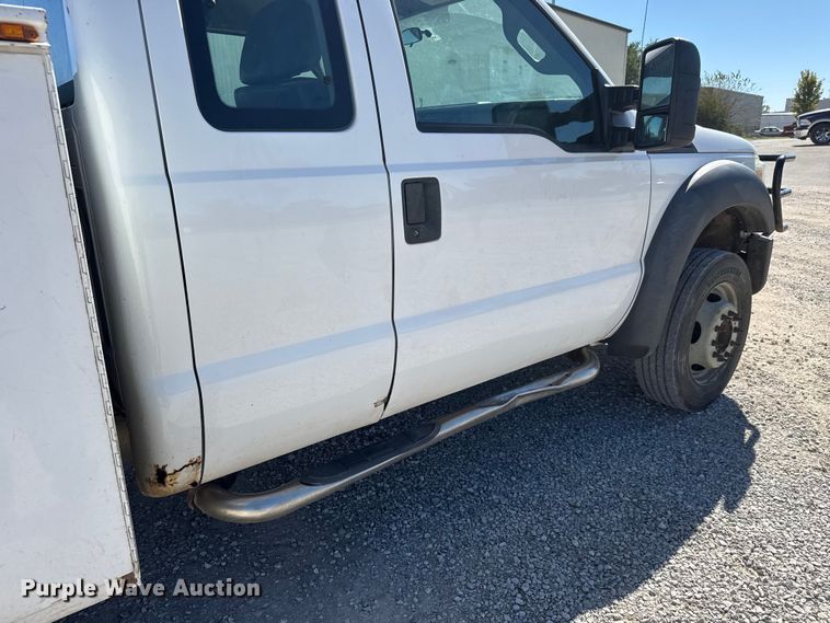 image for item EM8461 2013 Ford F450 Super Duty XL  SuperCab utility / service truck