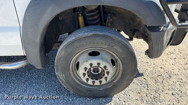 image for item EM8461 2013 Ford F450 Super Duty XL  SuperCab utility / service truck