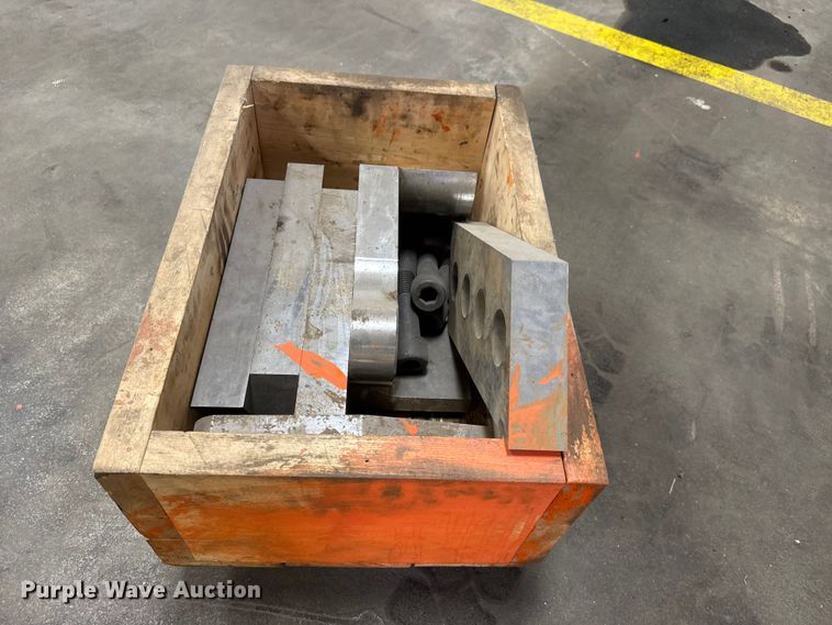 image for item EM8463 Genesis GXT775R excavator shear