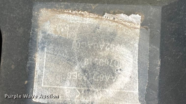 image for item EM8464 2012 Komatsu PC490LC-10 excavator