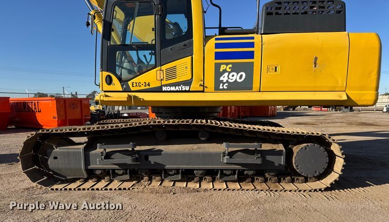 image for item EM8464 2012 Komatsu PC490LC-10 excavator