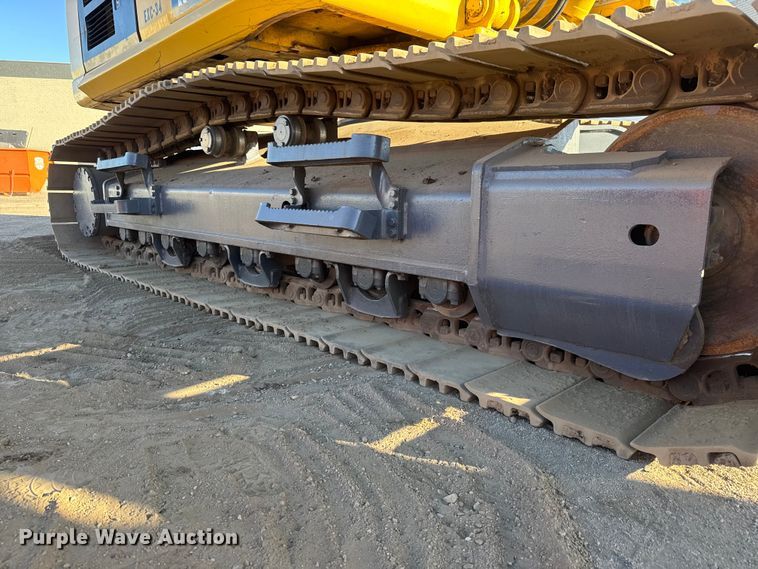 image for item EM8464 2012 Komatsu PC490LC-10 excavator
