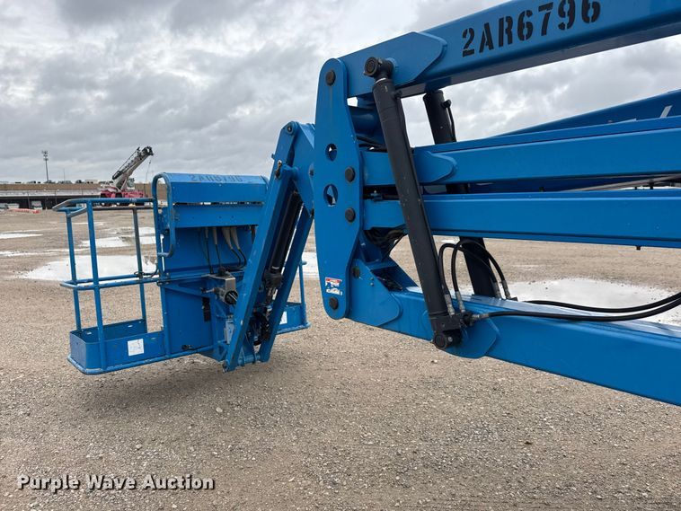 image for item EM8473 2012 Genie Z-45/25J boom lift