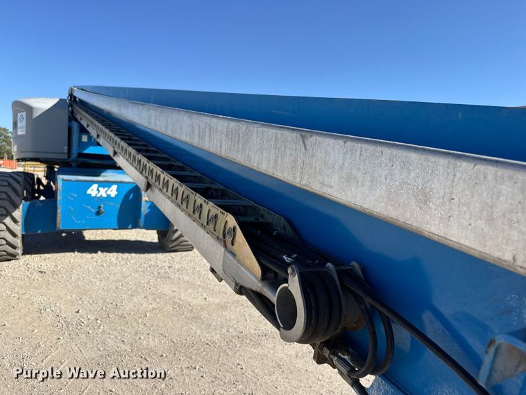 image for item EM8475 2012 Genie S85 boom lift
