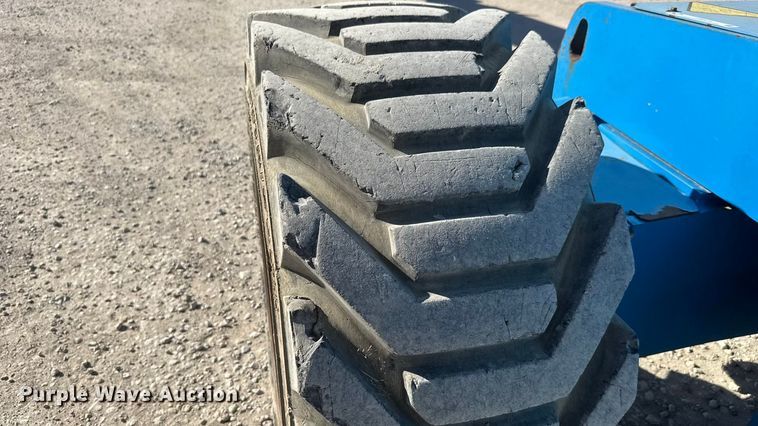 image for item EM8475 2012 Genie S85 boom lift