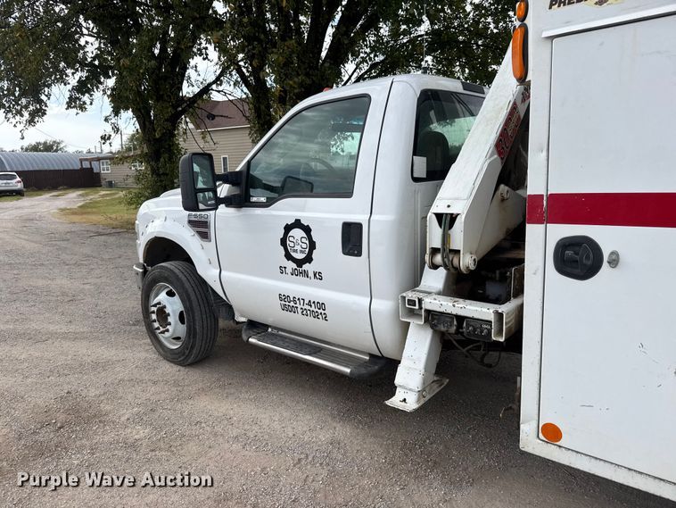 image for item EM8489 2008 Ford F550 Super Duty XL utility / service truck