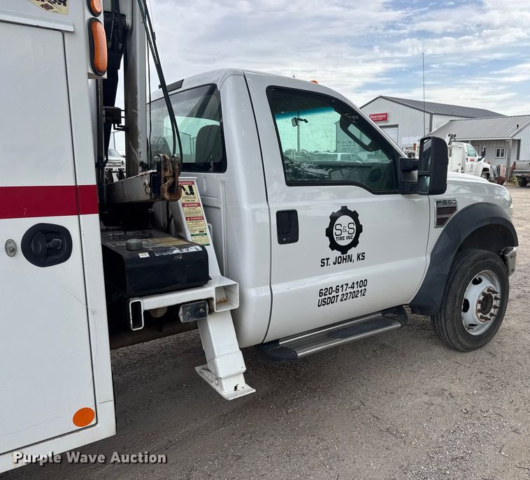 image for item EM8489 2008 Ford F550 Super Duty XL utility / service truck