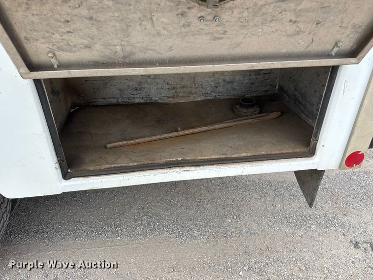 image for item EM8489 2008 Ford F550 Super Duty XL utility / service truck