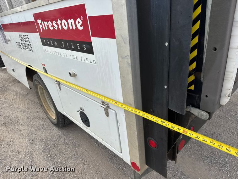 image for item EM8489 2008 Ford F550 Super Duty XL utility / service truck