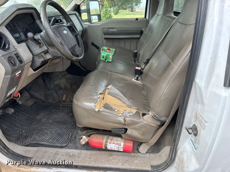image for item EM8489 2008 Ford F550 Super Duty XL utility / service truck