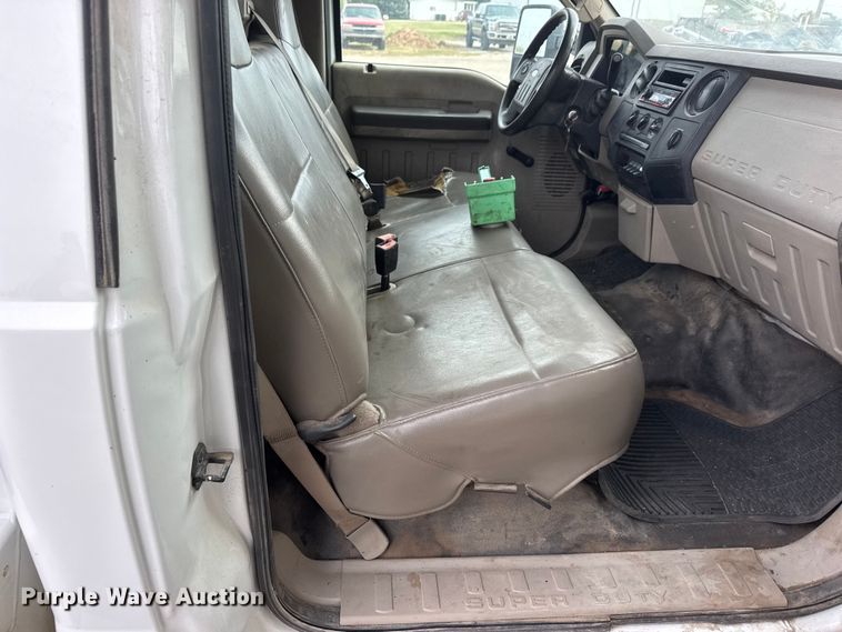 image for item EM8489 2008 Ford F550 Super Duty XL utility / service truck