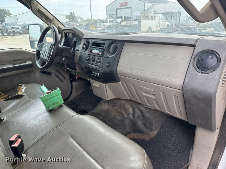 image for item EM8489 2008 Ford F550 Super Duty XL utility / service truck