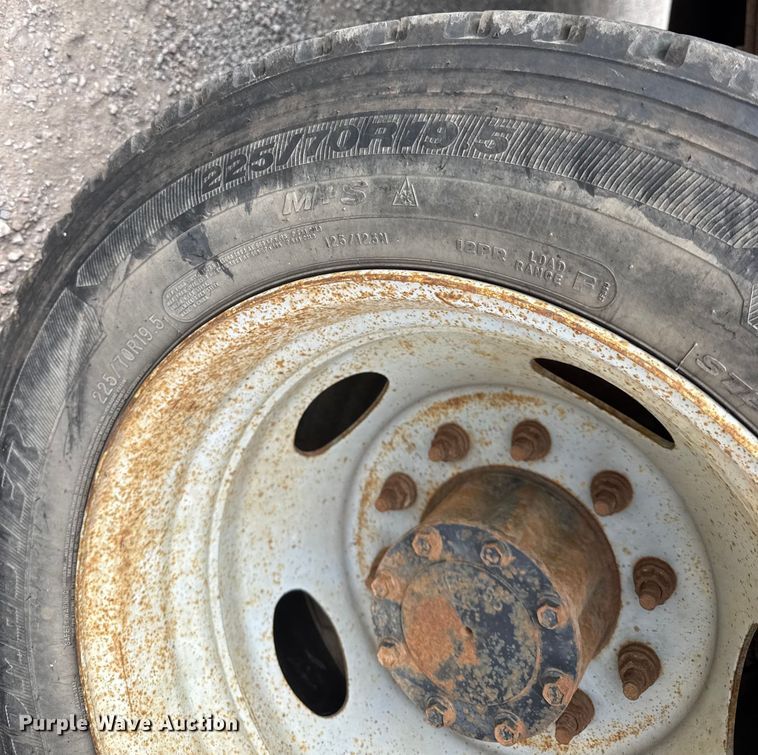 image for item EM8489 2008 Ford F550 Super Duty XL utility / service truck