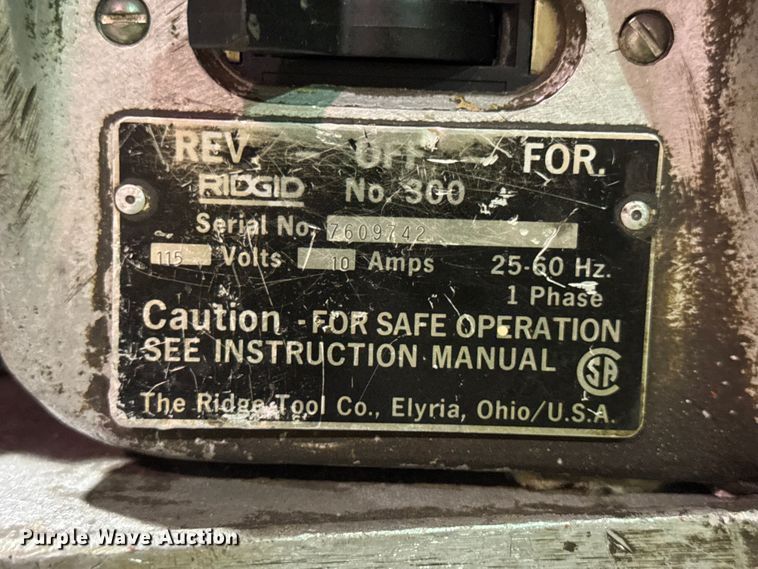 image for item EN0590 Ridgid 300 pipe threader