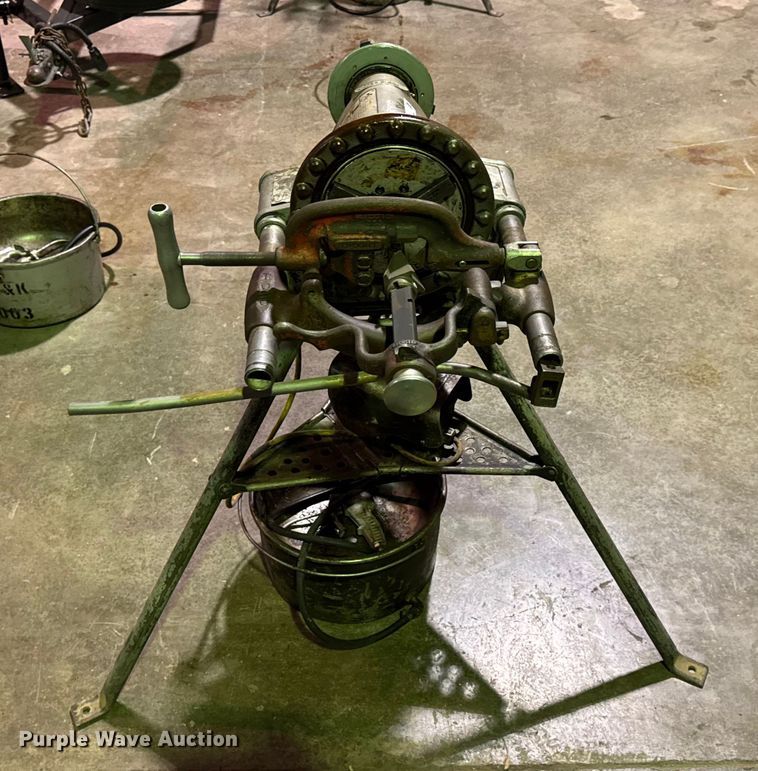 image for item EN0591 Ridgid 300-T2 pipe threader