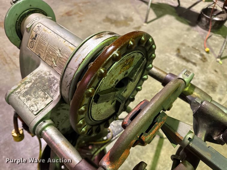 image for item EN0591 Ridgid 300-T2 pipe threader