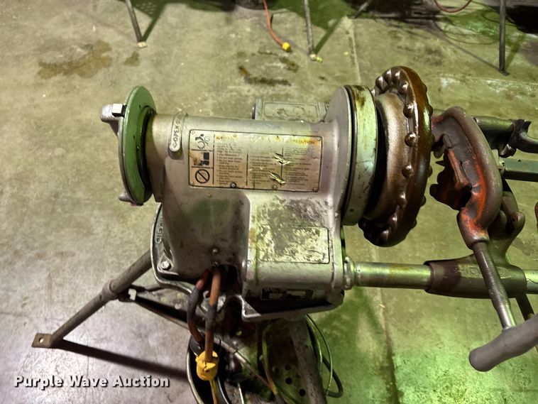 image for item EN0591 Ridgid 300-T2 pipe threader