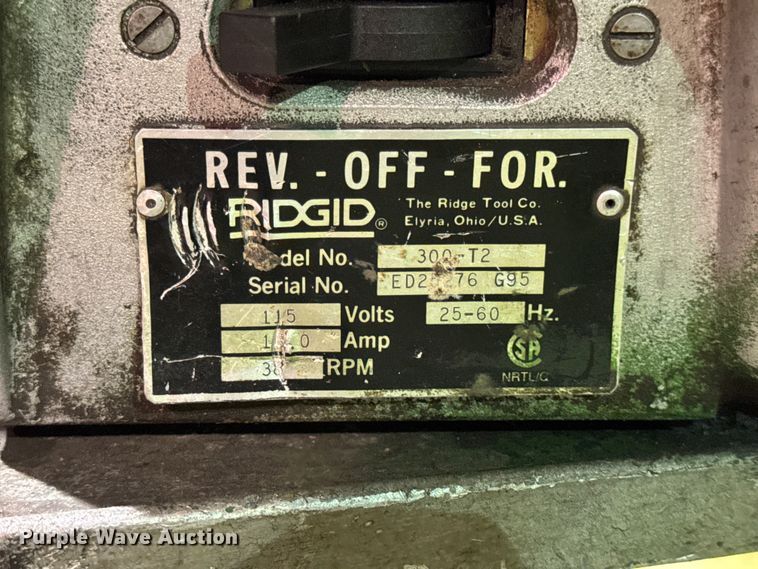 image for item EN0591 Ridgid 300-T2 pipe threader