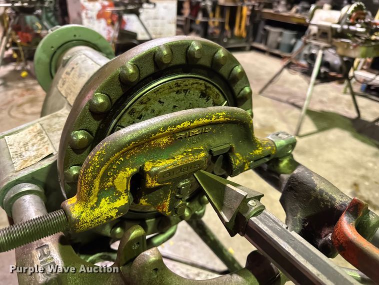 image for item EN0592 Ridgid 300-T2 pipe threader