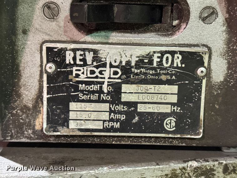 image for item EN0592 Ridgid 300-T2 pipe threader