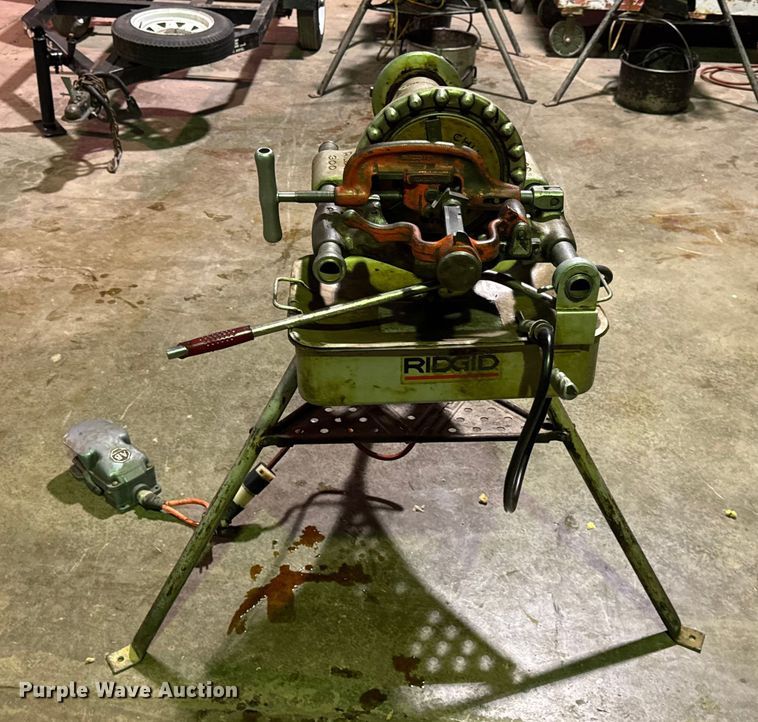 image for item EN0593 Ridgid 300 pipe threader