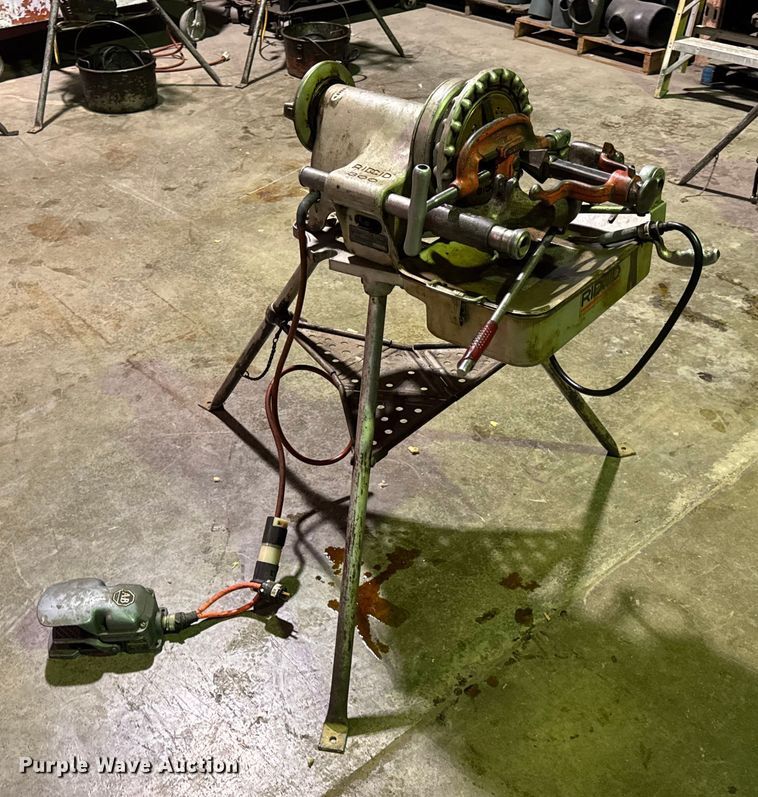 image for item EN0593 Ridgid 300 pipe threader