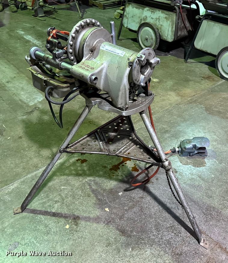 image for item EN0593 Ridgid 300 pipe threader