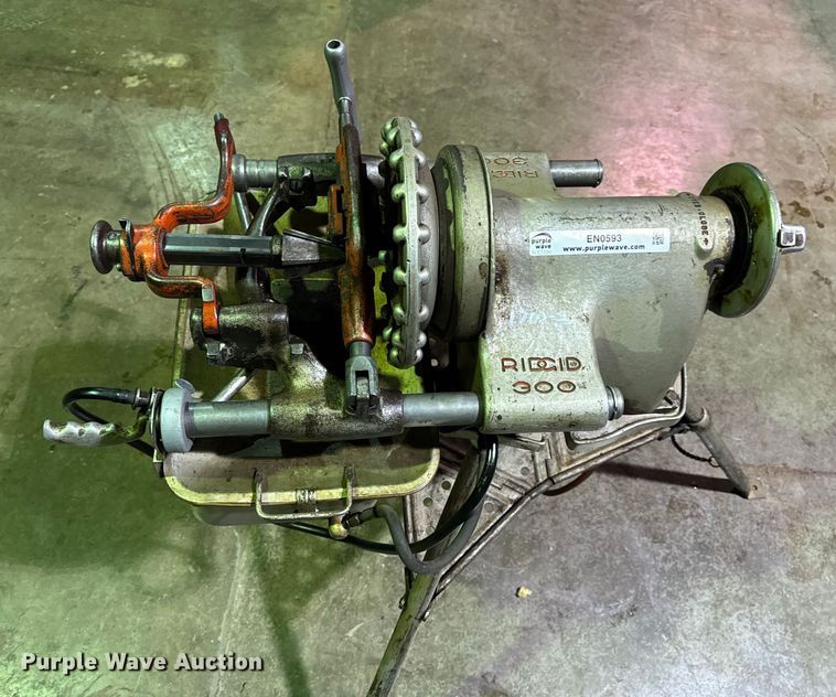 image for item EN0593 Ridgid 300 pipe threader