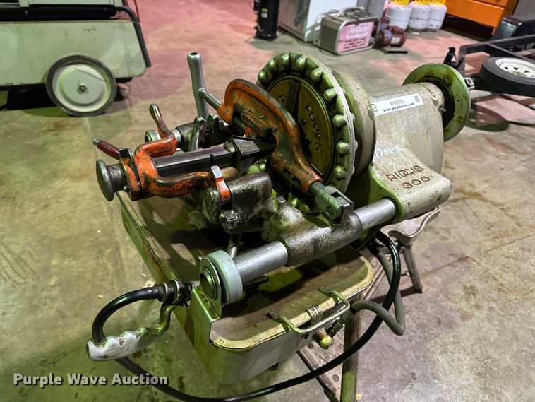 image for item EN0593 Ridgid 300 pipe threader