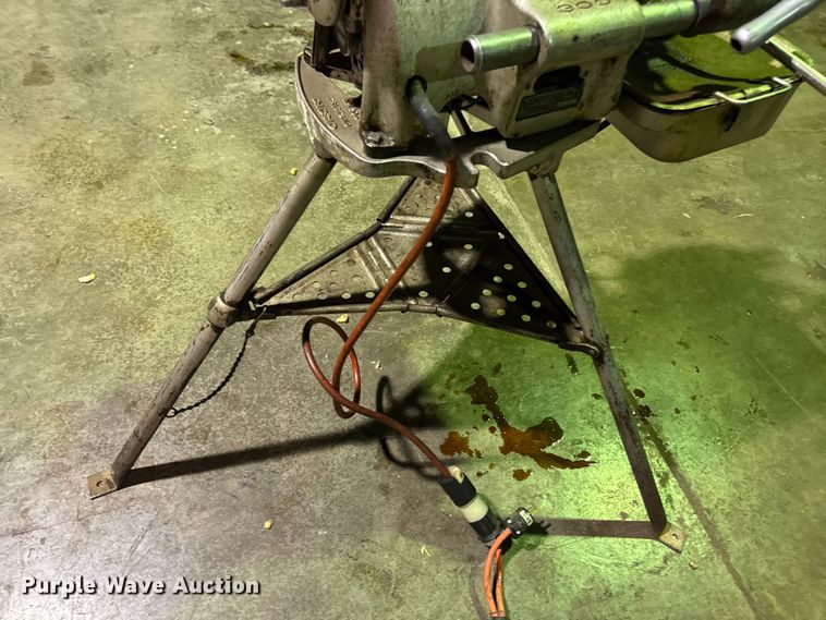 image for item EN0593 Ridgid 300 pipe threader