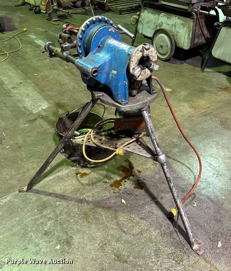 image for item EN0594 Ridgid 300 pipe threader