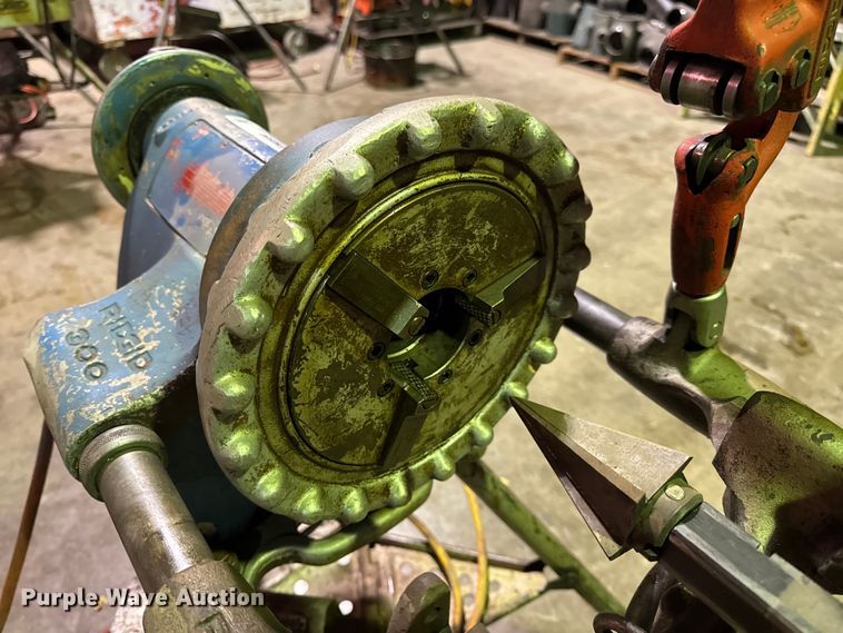 image for item EN0594 Ridgid 300 pipe threader