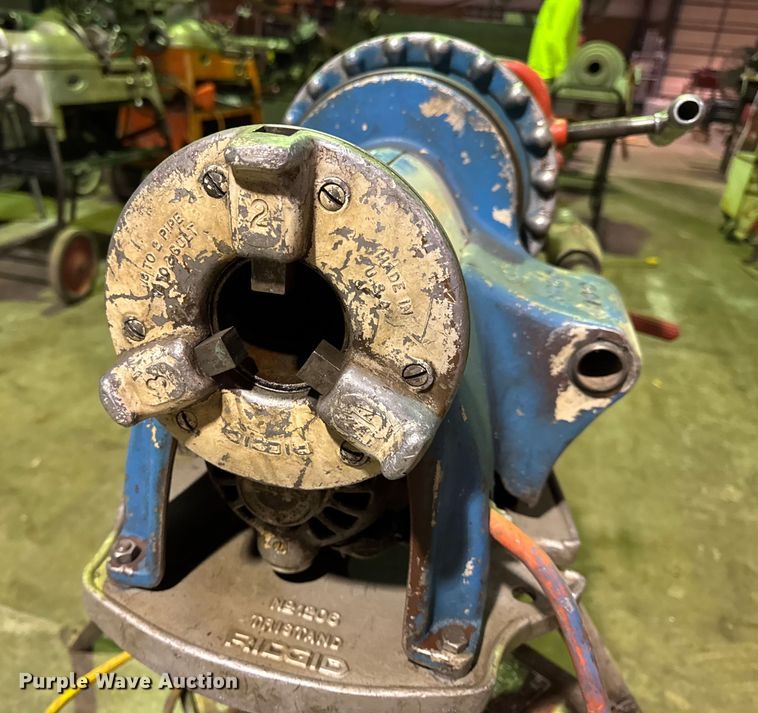 image for item EN0594 Ridgid 300 pipe threader