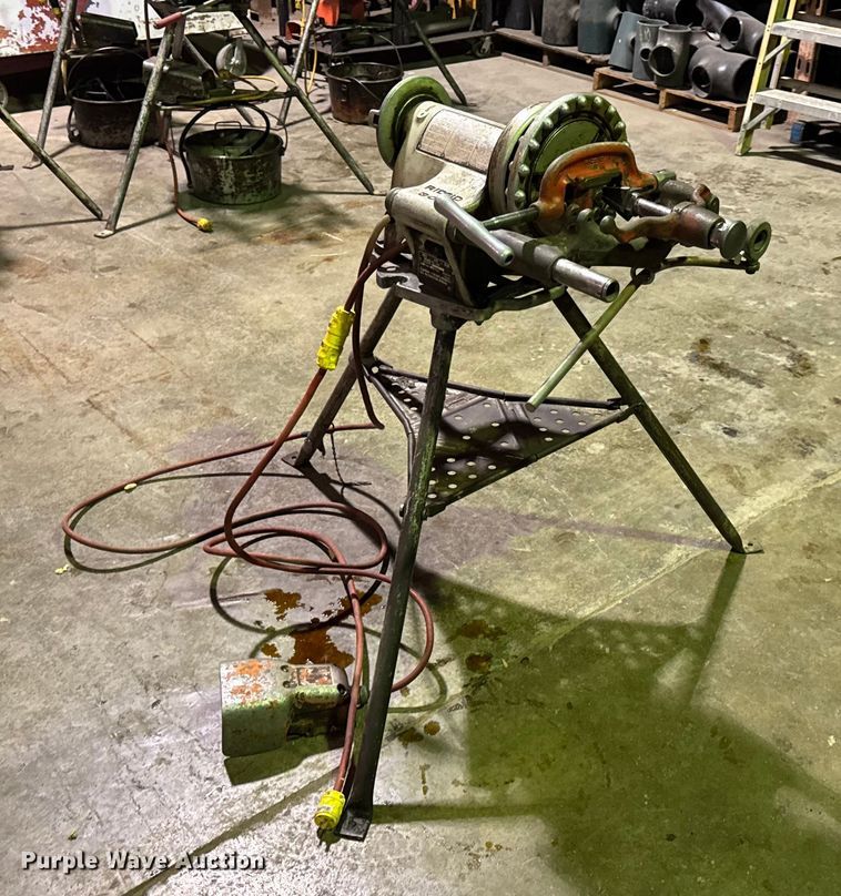 image for item EN0595 Ridgid 300 pipe threader