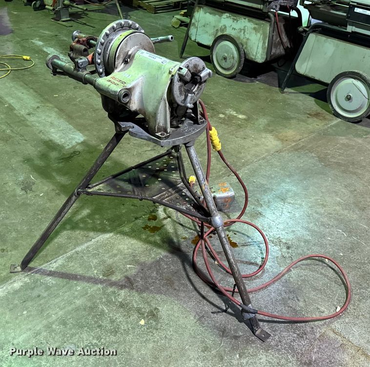 image for item EN0595 Ridgid 300 pipe threader