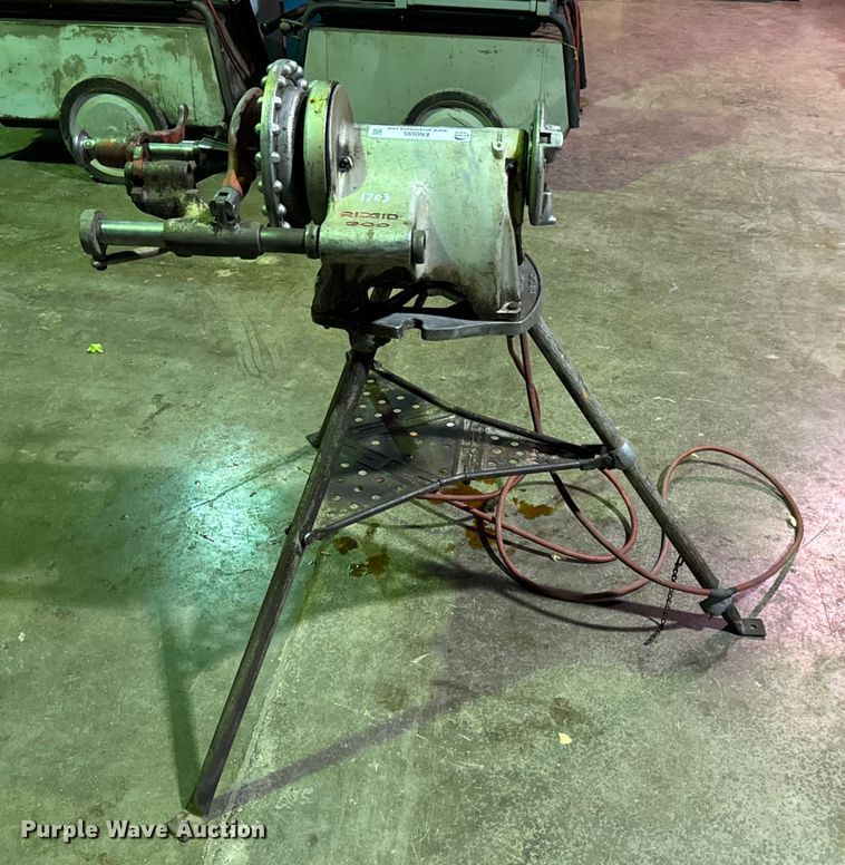 image for item EN0595 Ridgid 300 pipe threader