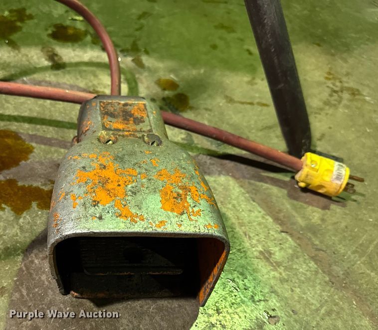 image for item EN0595 Ridgid 300 pipe threader