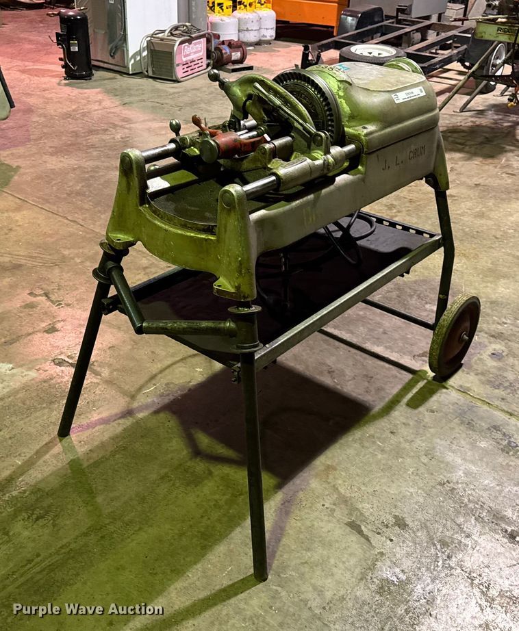 image for item EN0596 Ridgid 535 pipe threader