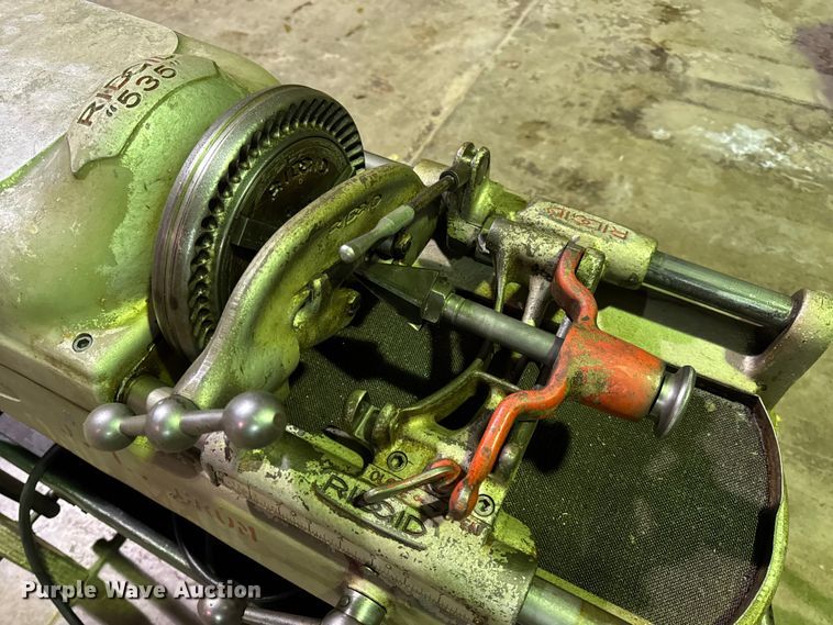 image for item EN0596 Ridgid 535 pipe threader