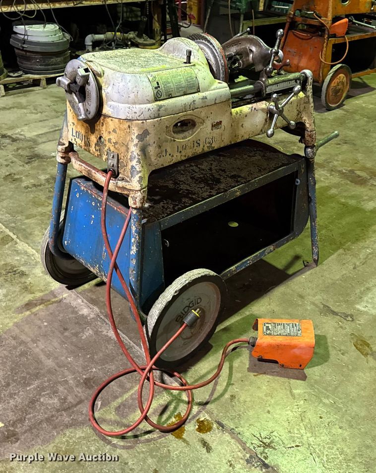 image for item EN0597 Ridgid 535 pipe threader