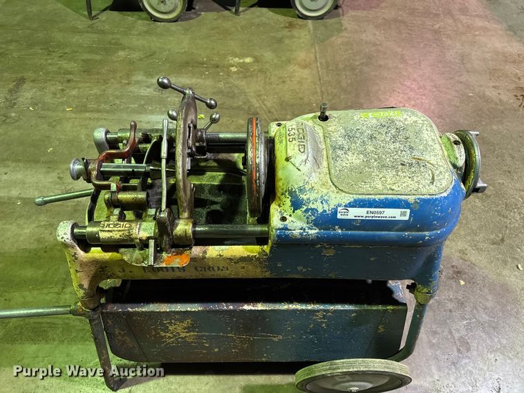 image for item EN0597 Ridgid 535 pipe threader