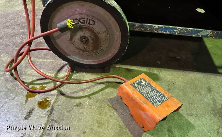 image for item EN0597 Ridgid 535 pipe threader