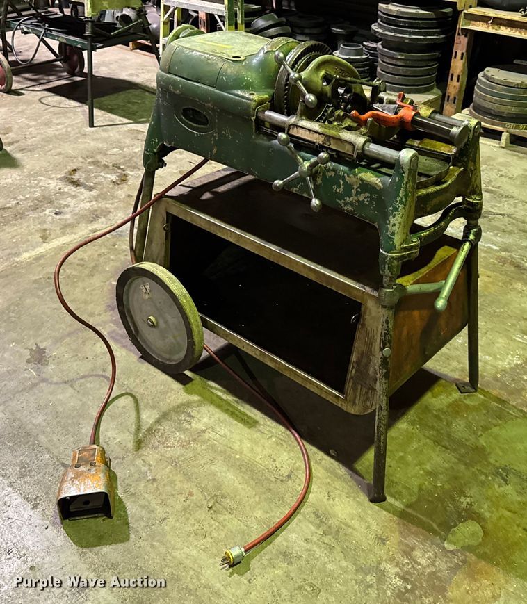 image for item EN0598 Ridgid 535 pipe threader