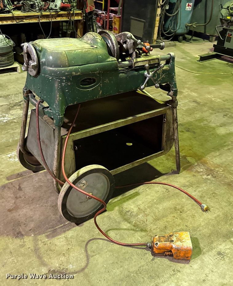 image for item EN0598 Ridgid 535 pipe threader