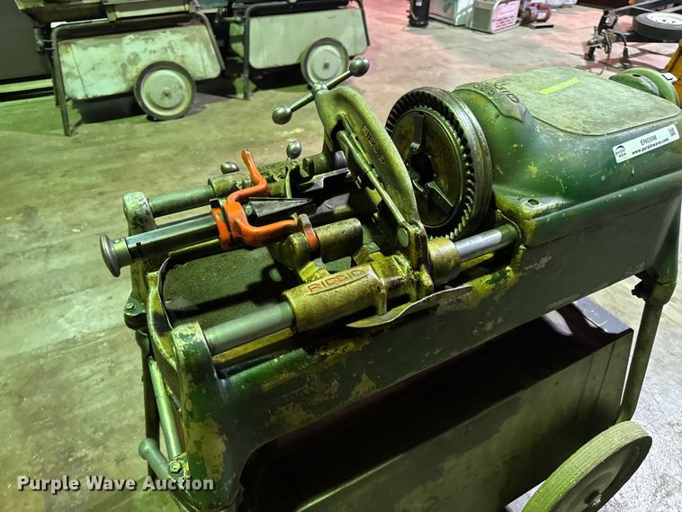 image for item EN0598 Ridgid 535 pipe threader