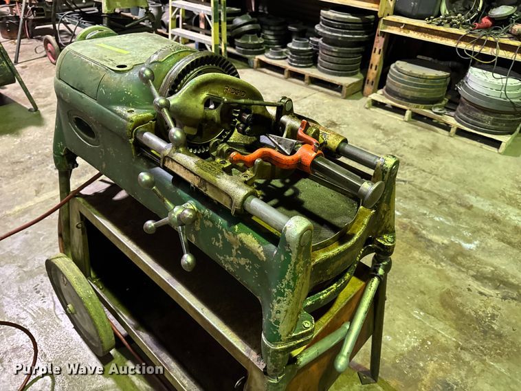 image for item EN0598 Ridgid 535 pipe threader