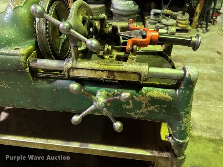 image for item EN0598 Ridgid 535 pipe threader