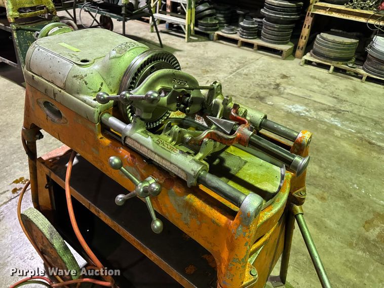 image for item EN0599 Ridgid 535 pipe threader